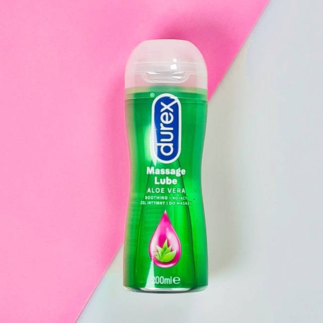 Gel bôi trơn Durex Play Massage 2 in 1